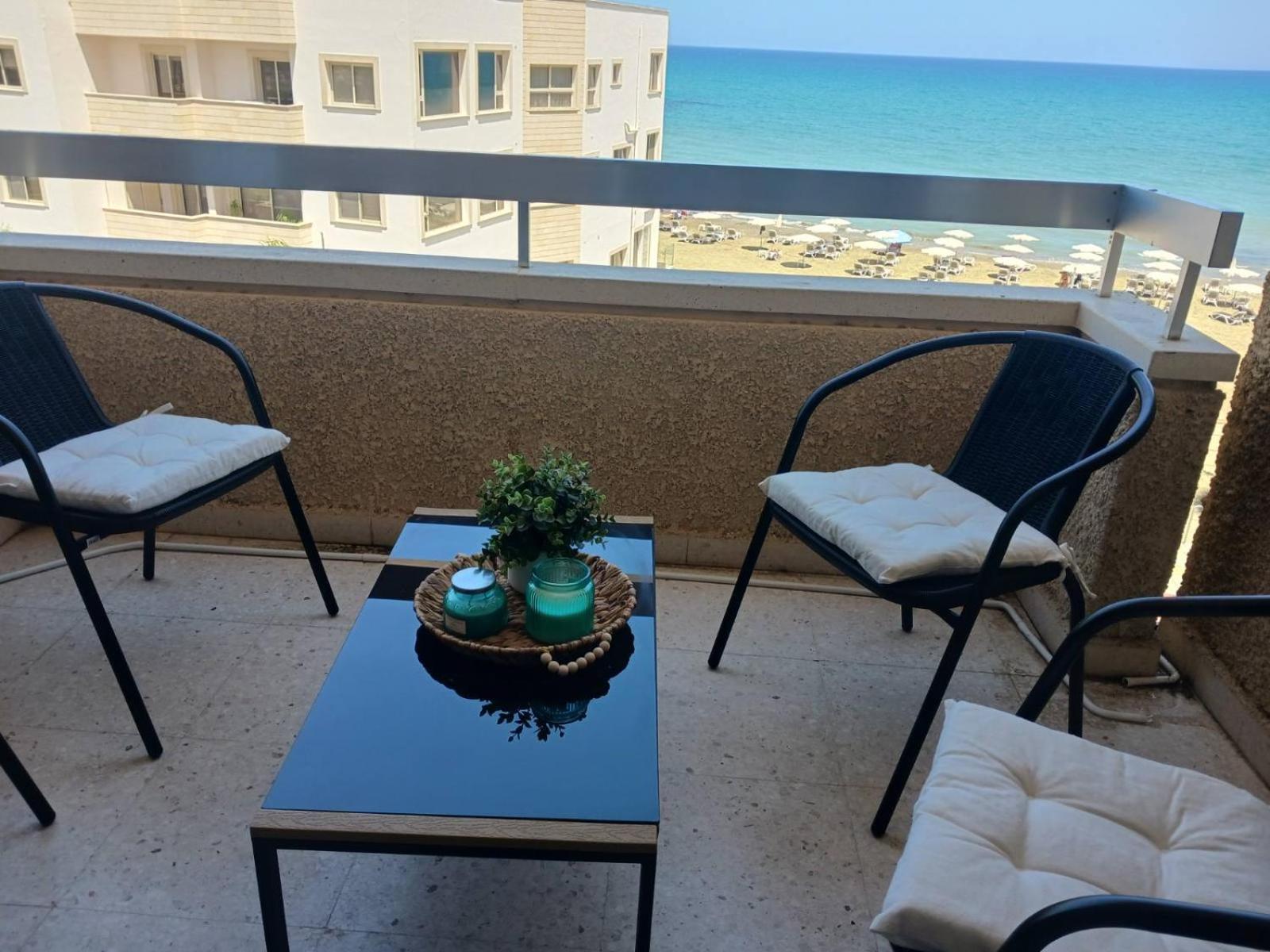 Apollon Sea View Beachfront Ap 302 Larnaca Bagian luar foto